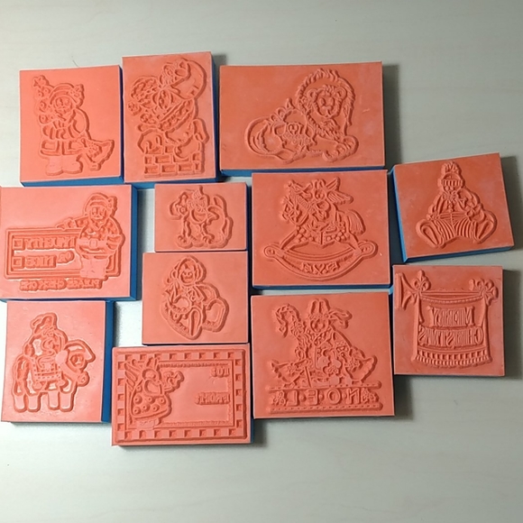 13 Daisy Kingdom Christmas rubber stamps - NWOT - Picture 1 of 3